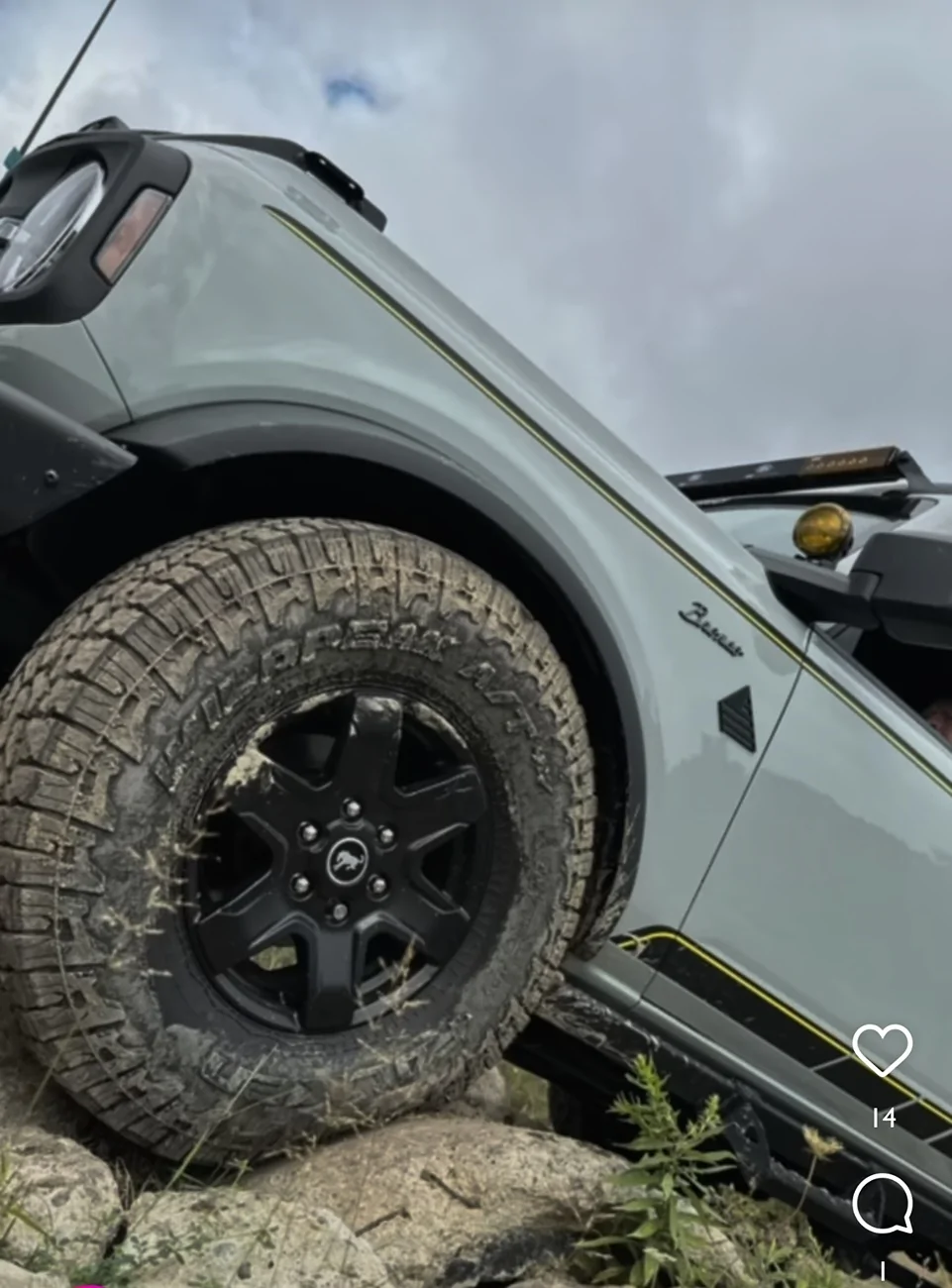 Ford Bronco Side stripe aesthetics question Screenshot_20240821_014027_Instagram