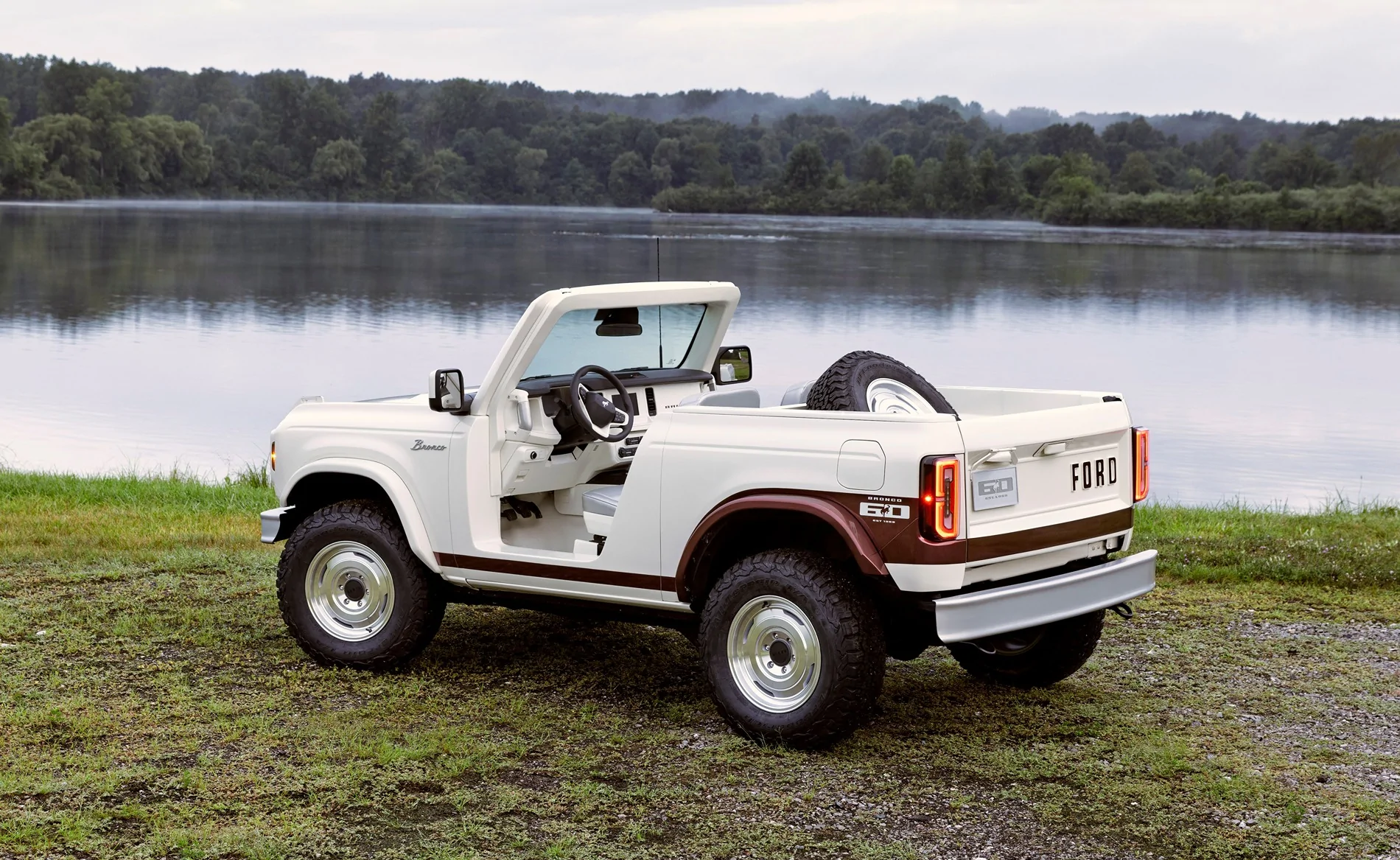 Ford Bronco Bronco Roadster Concept : Continuing the 60th Anniversary Observance Bronco-Roadster-Concept-01