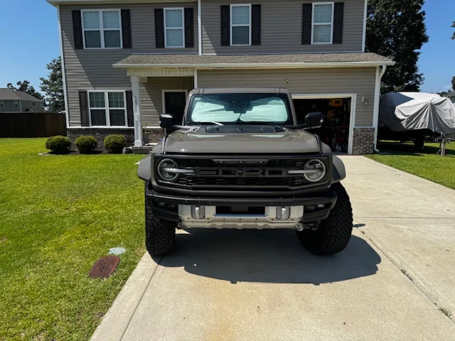 Ford Bronco 25 or 26 Raptor IMG_1195
