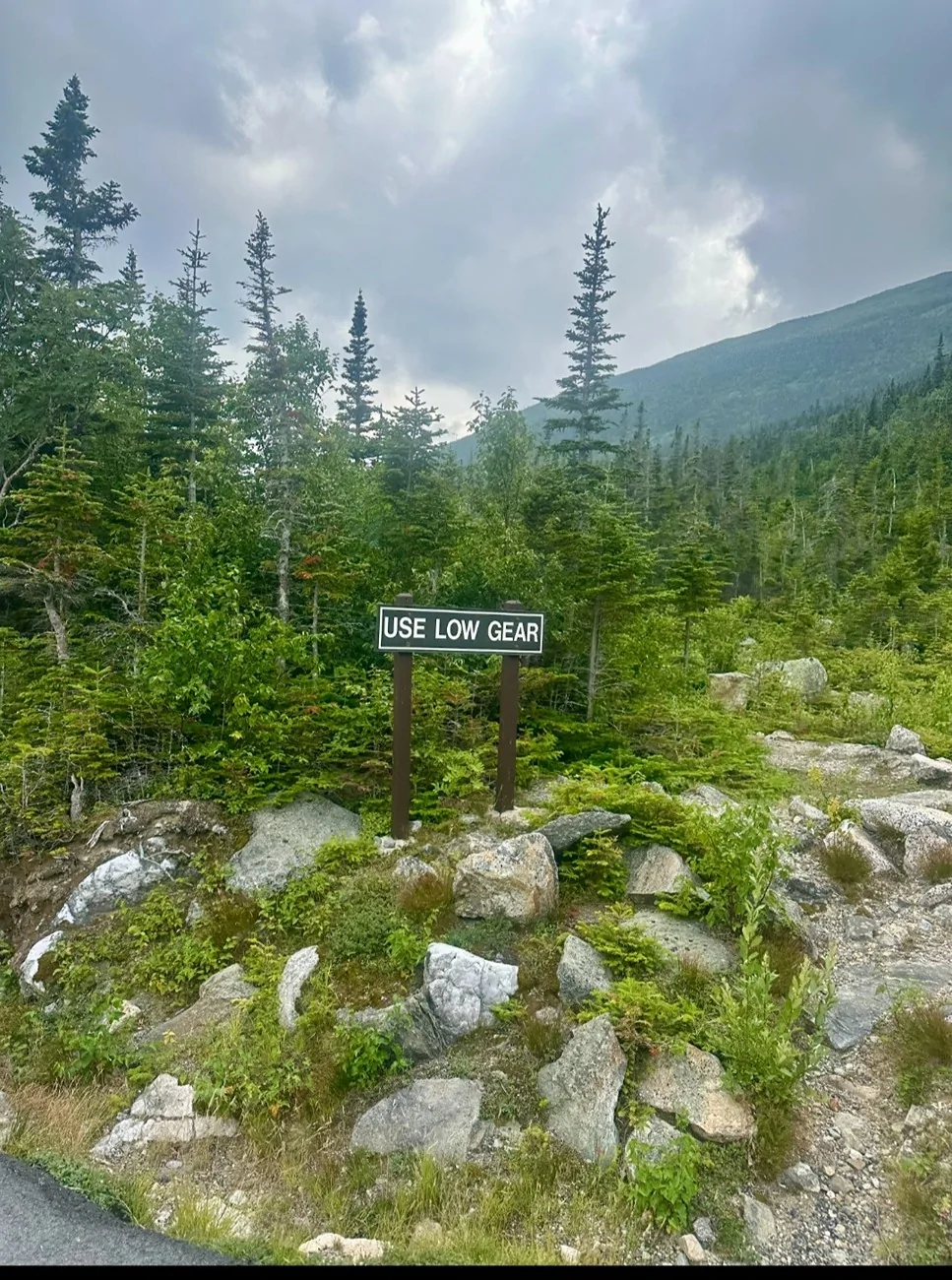 Ford Bronco Topless up Mt. Washington 1000017050