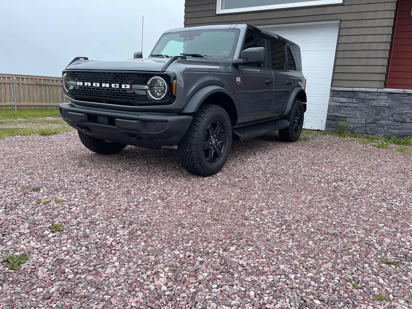 Ford Bronco Running Board + mudflap IMG_0289