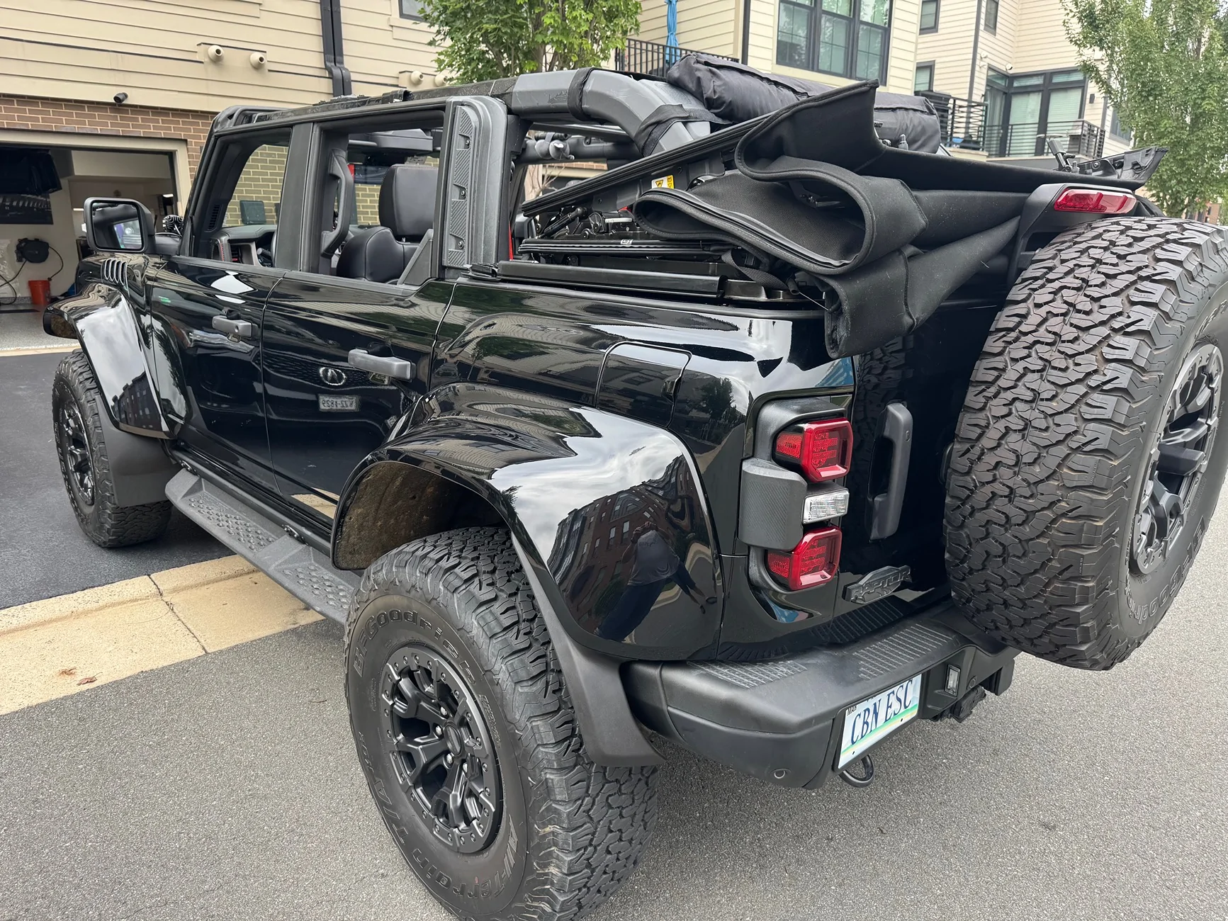 Ford Bronco Install soft top on Raptor IMG_0271