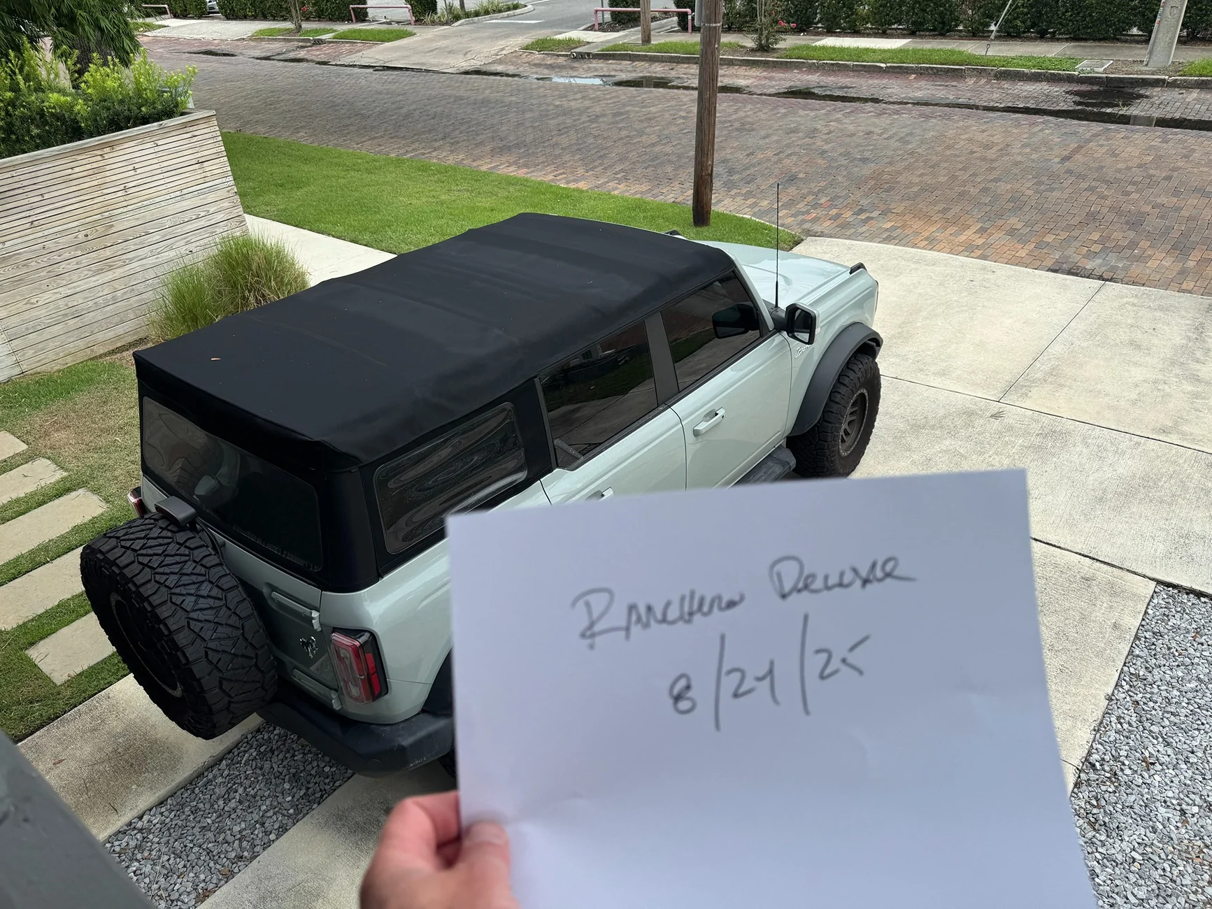 Ford Bronco 4DR Soft Top IMG_4253