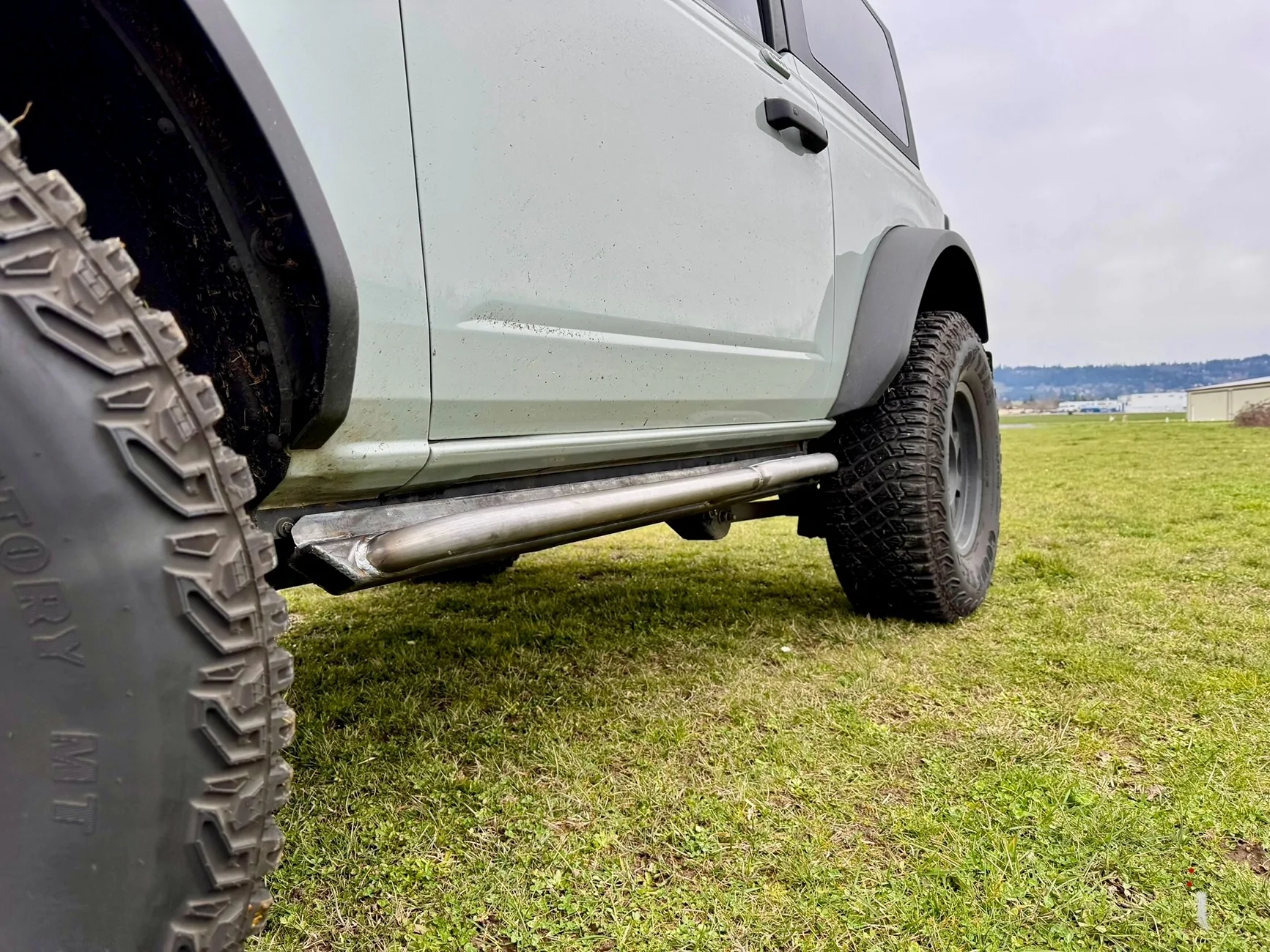 Ford Bronco Frame Mounted Rock Sliders by Metal-tech 4x4 - Made in house here in the USA IMG_7387 (1)