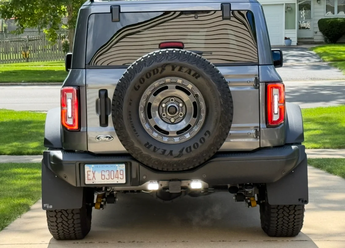 Ford Bronco Backup lights installed using Diode Dynamics SSC1s IMG_8231