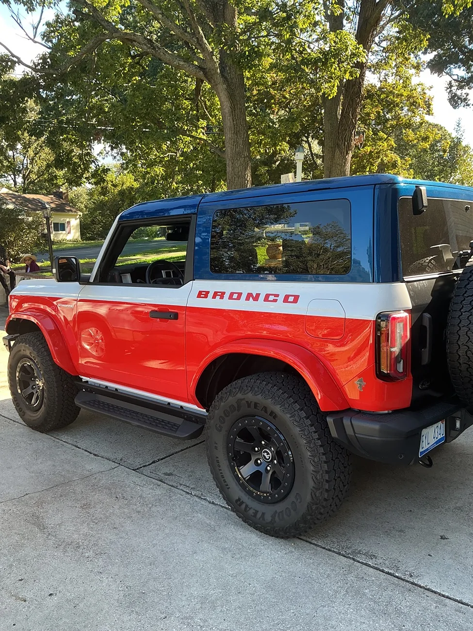Ford Bronco Stroppe auction on Bring a Trailer IMG_2095