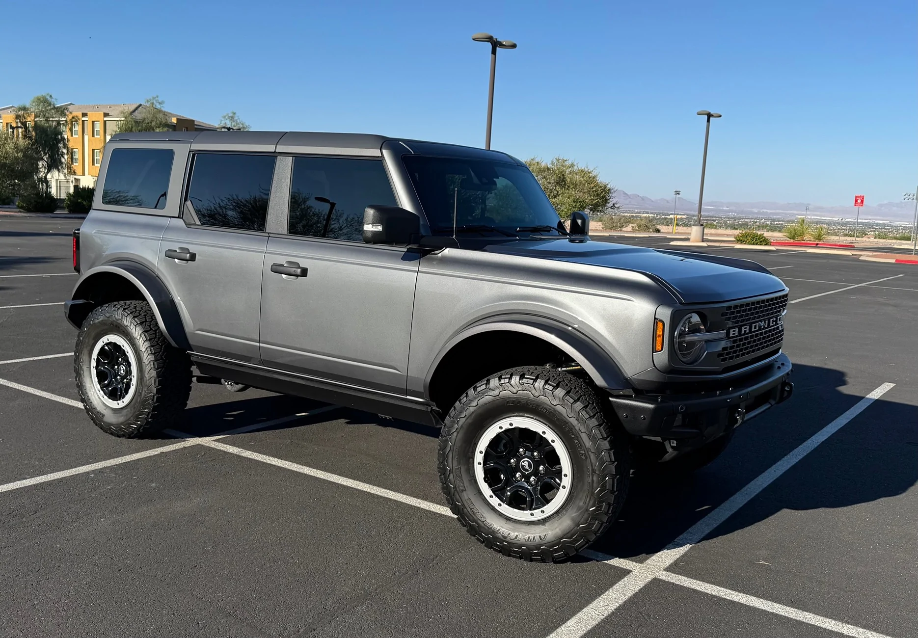Ford Bronco Fox 2.5 Performance Series HTO Shocks IMG_0853