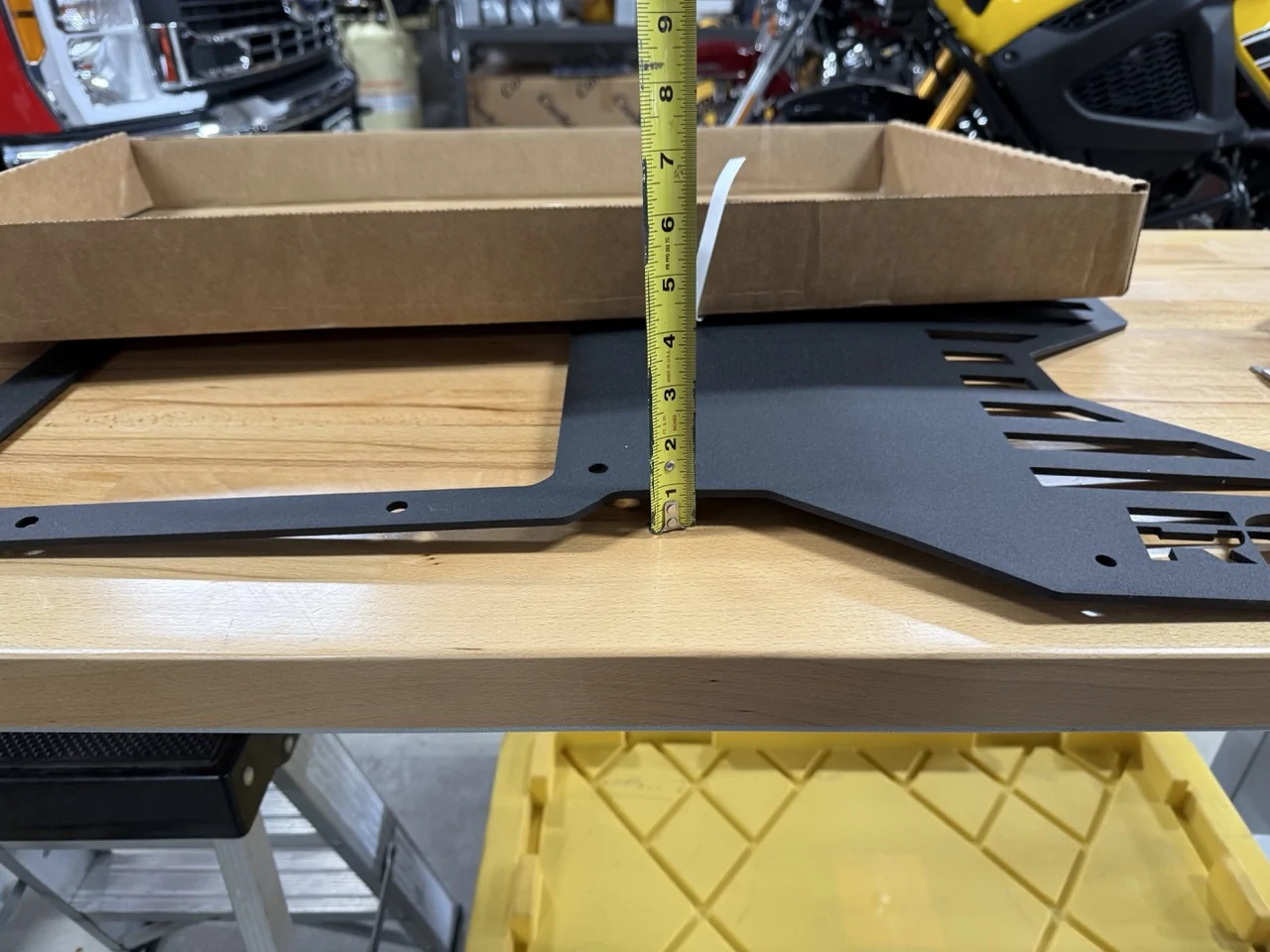 Ford Bronco Rough Country tailgate reinforcement plate flatness IMG_0497 Larg