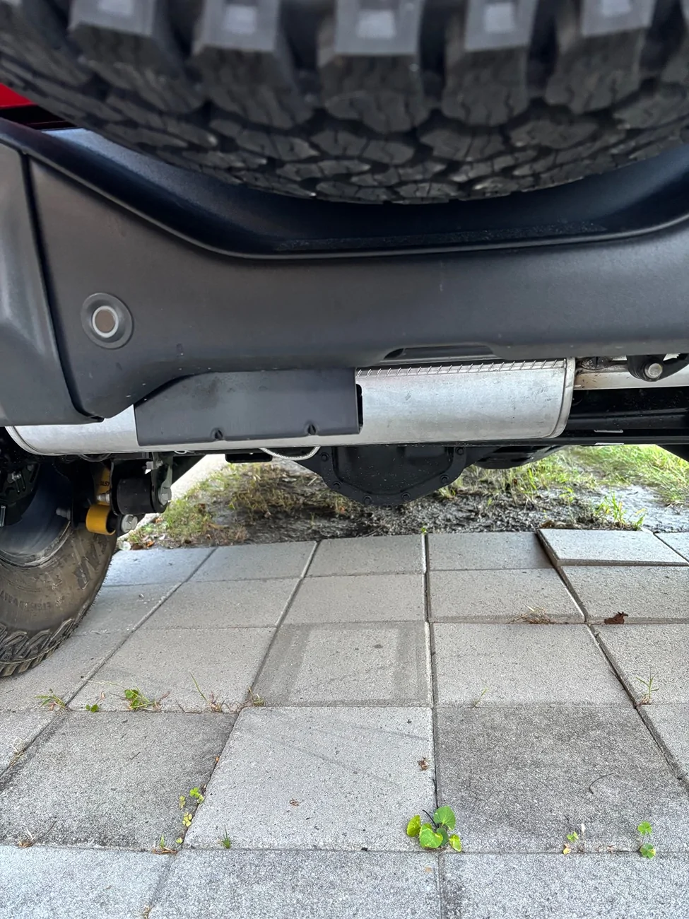 Ford Bronco Bought base model - need to install hitch - questions IMG_2884