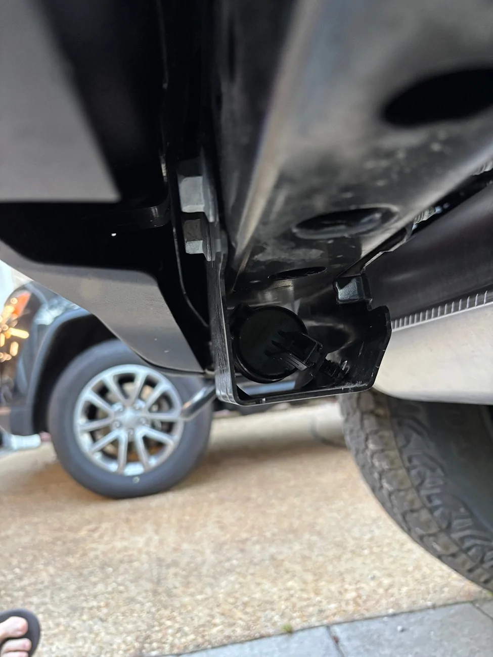 Ford Bronco Bought base model - need to install hitch - questions IMG_2886