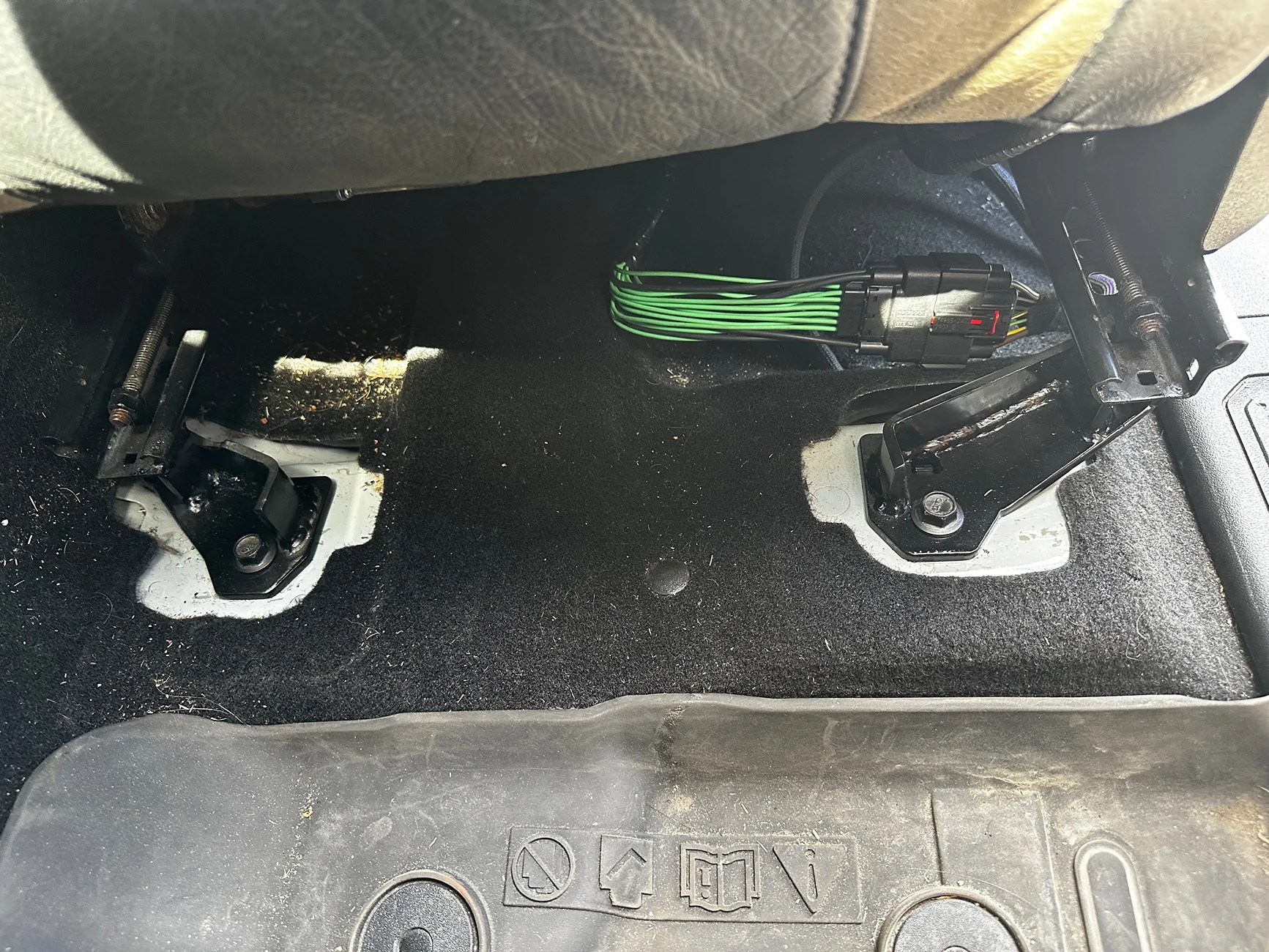 Ford Bronco F-150 Seat Swap into Bronco - DIY Thread IMG_7487