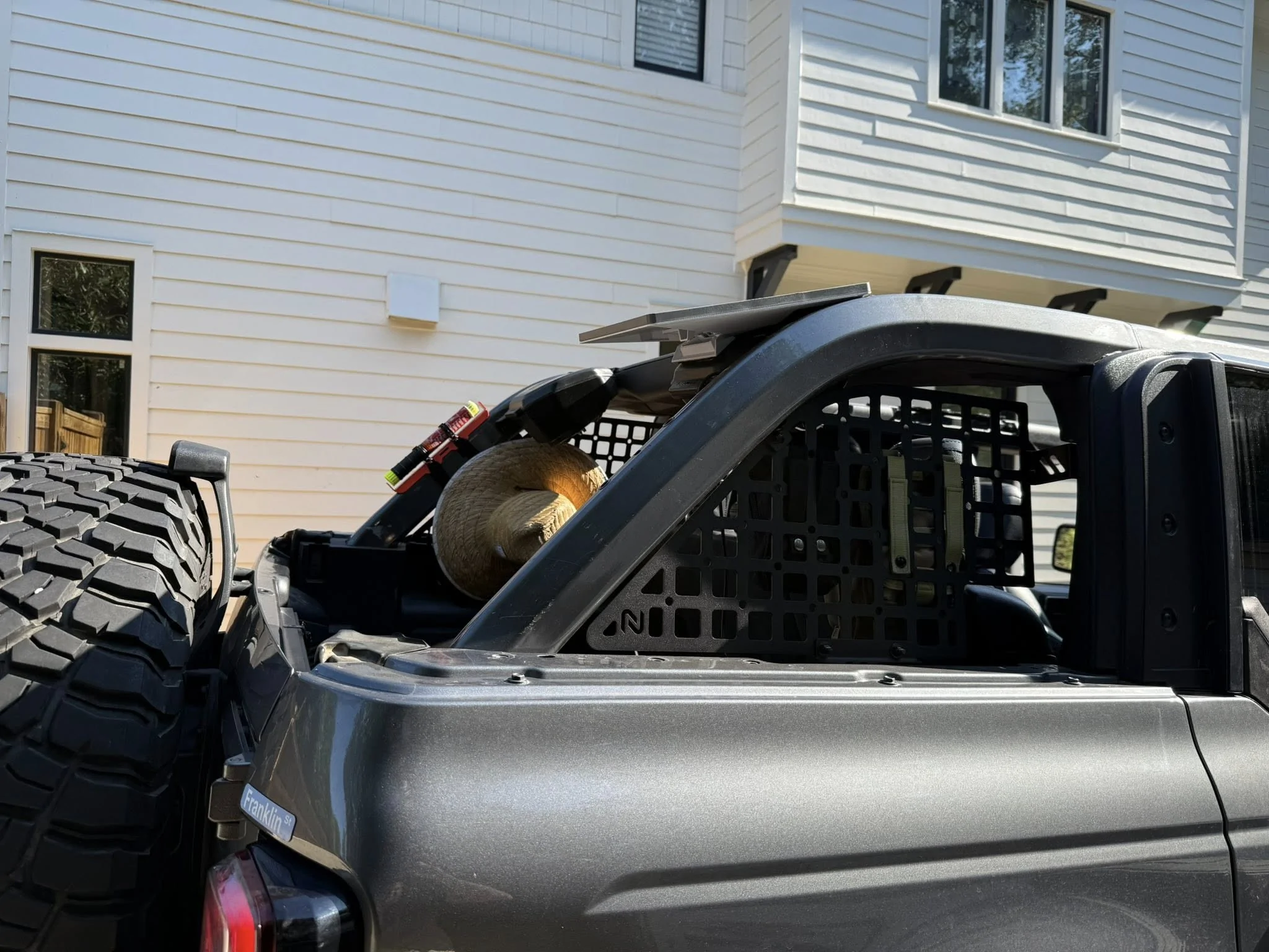Ford Bronco Starlink Mini Mount - The Velcro Solution (strong!) q2N4gE67Y8CHRyYkN&_nc_zt=23&_nc_ht=scontent-atl3-1