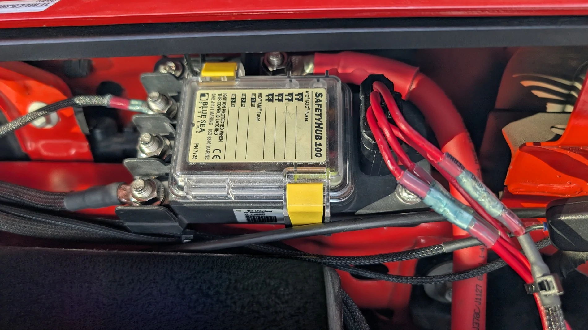 Ford Bronco Wiring question - Multiple accessories PXL_20250424_220257446~2