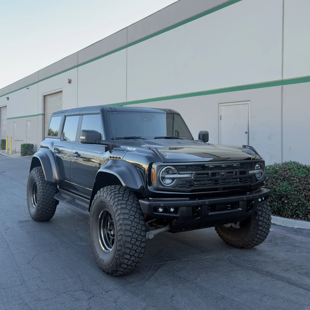 Ford Bronco Rays Japan / Volk Offroad Wheels IMG_0712