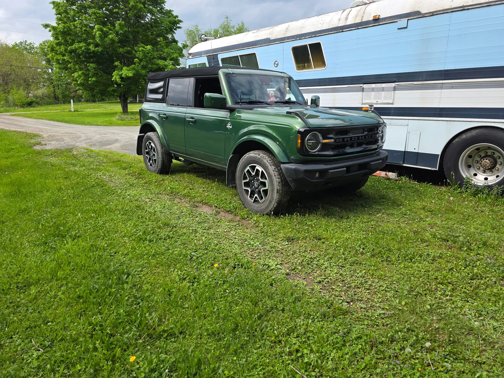 Ford Bronco Show us your installed wheel / tire upgrades here! (Pics) 20250517_161506