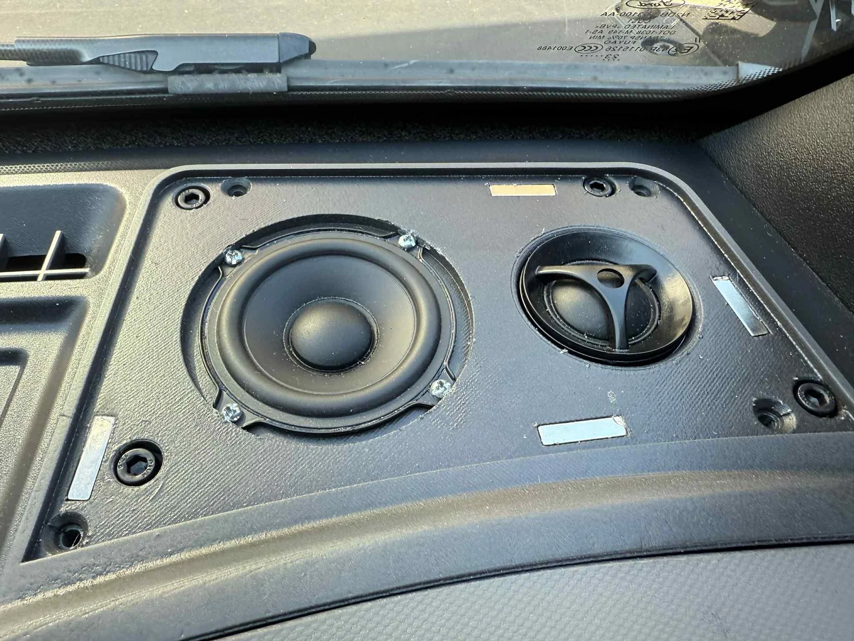 Ford Bronco Dash speaker upgrade. Messenger_creation_DCB2E21D-C359-4CEF-A66B-B827AD36CE30