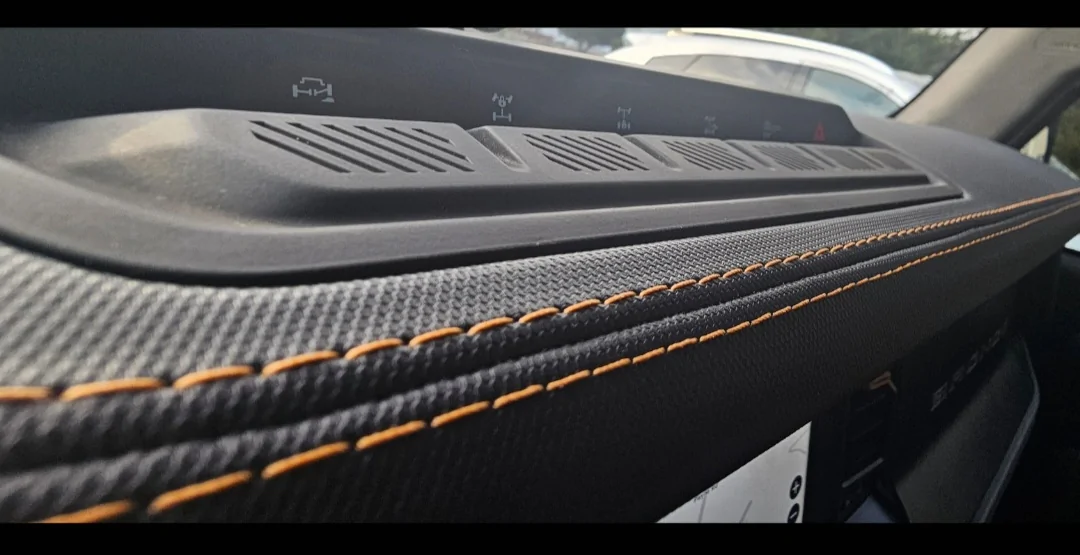 Ford Bronco 2024 Badlands stitched dash part Screenshot_20250911_132729_Gallery