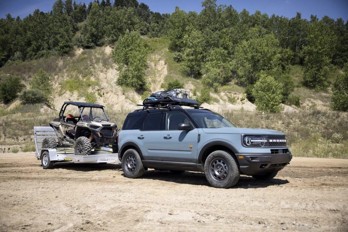 Ford Bronco Fixed Hard Top Model Possible? Concept-Exterior-001-front-three-quarters-1152x768