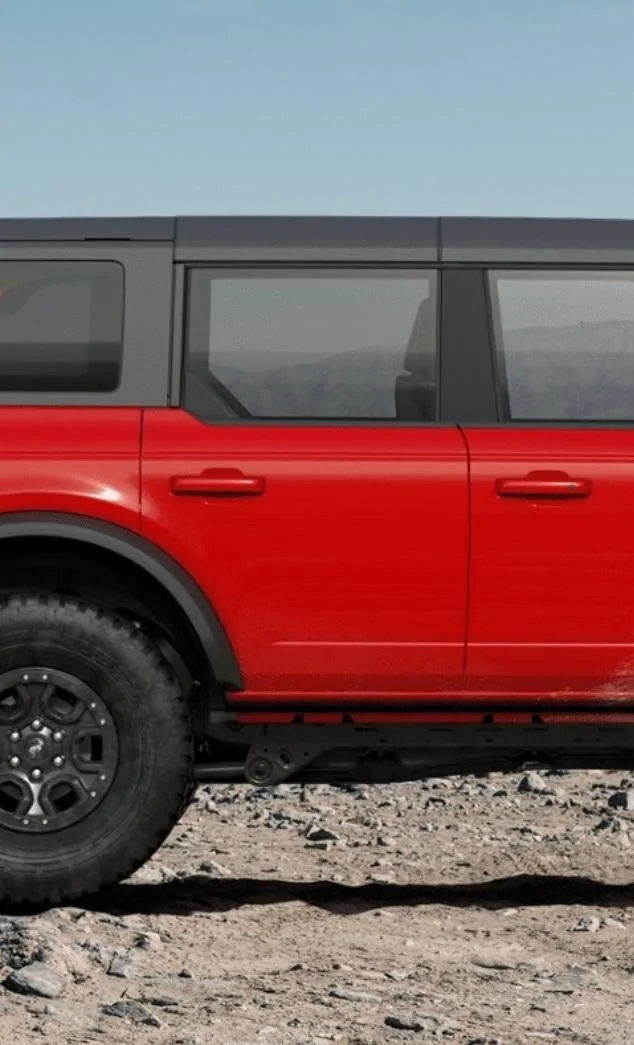Ford Bronco Fastback Top on Race Red Wildtrak spotted on video race red phon