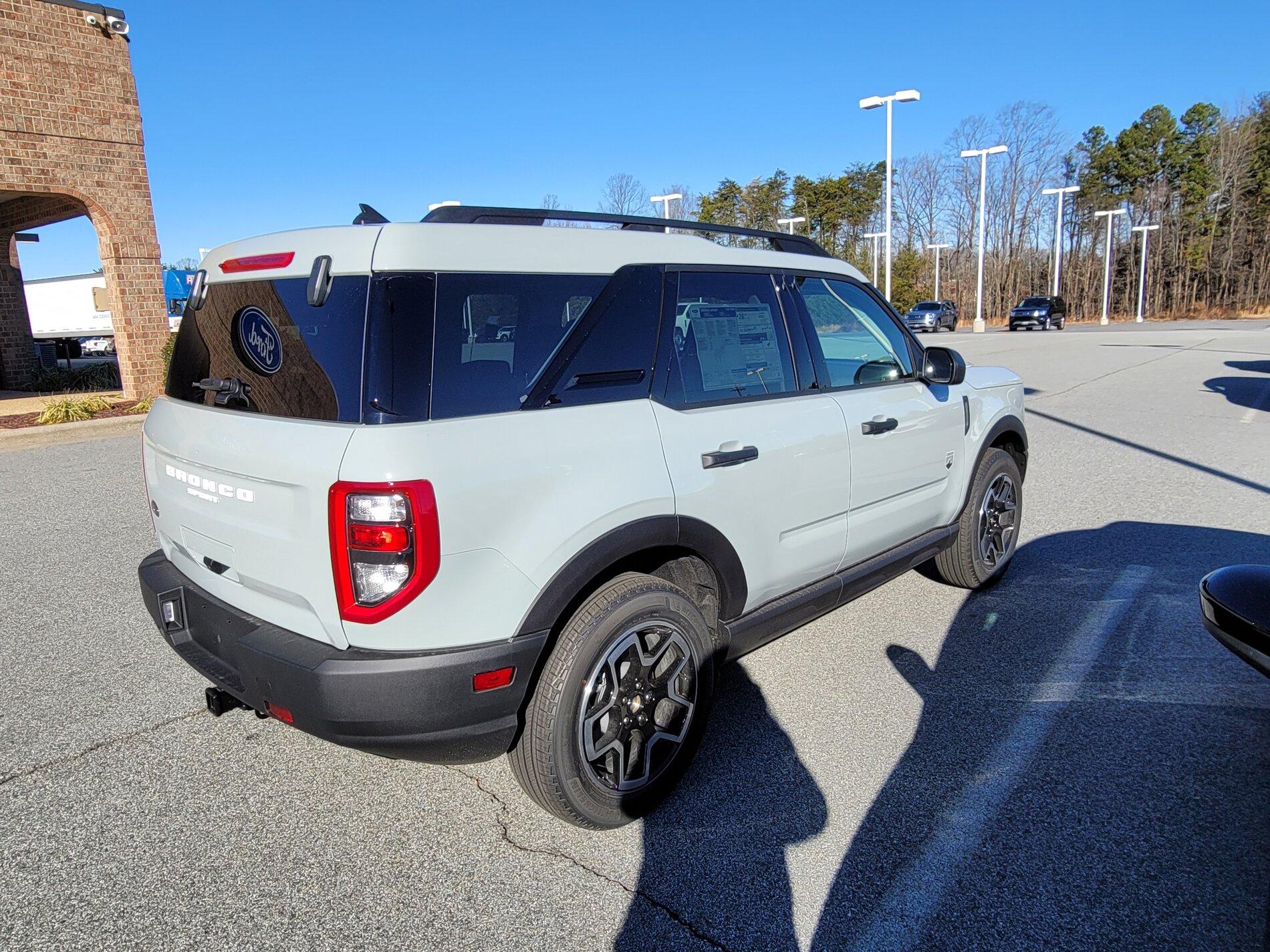 Ford Bronco Iconic Silver Paint Thread 20210106_103016