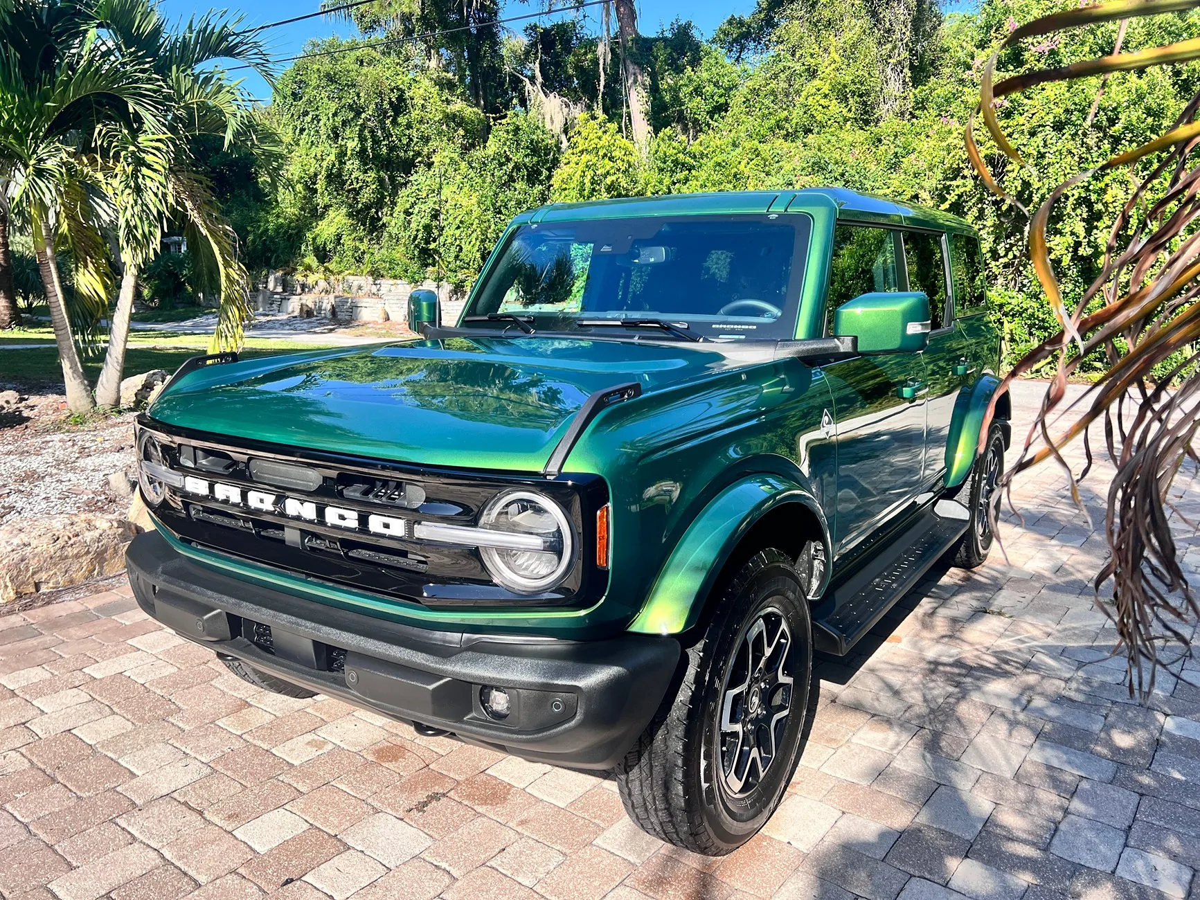 Ford Bronco Storage bags for hard top 4dr IMG_3889