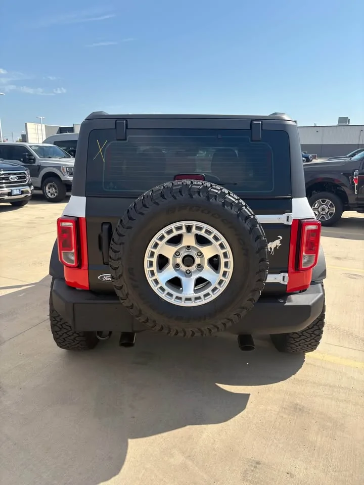 Ford Bronco Anyone seen the baja appearance package broncos 1758370146932-ud