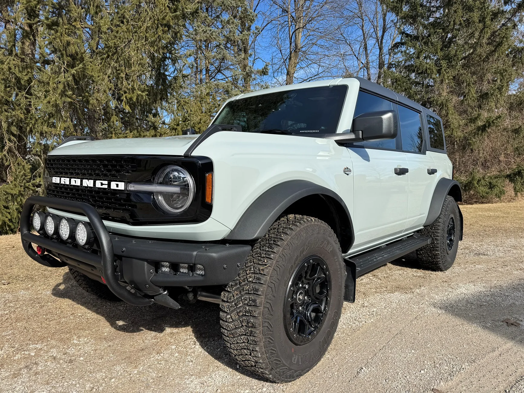 Ford Bronco Recommend bull bar for modular bumper Bronco at work