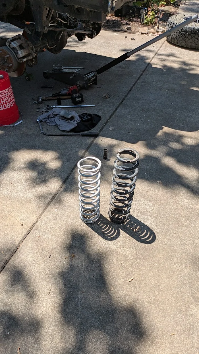 Ford Bronco Coilovers - changing springs to effect ride height. 1758925180403-s
