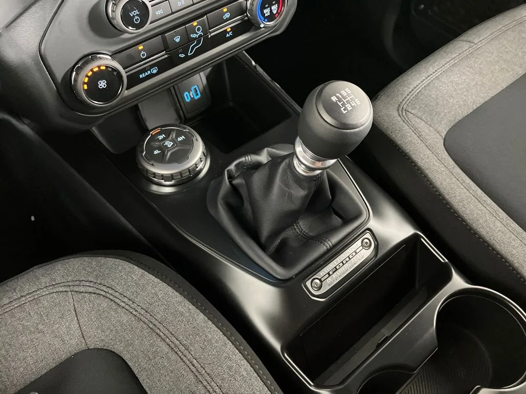 Ford Bronco CARBONIZED GRAY Bronco Club shifter