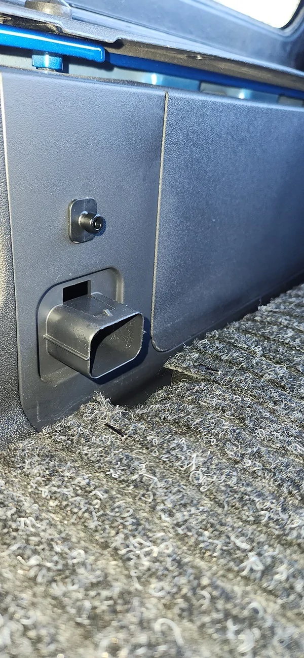 Ford Bronco DIY cargo/trunk storage area protection 20250928_095024