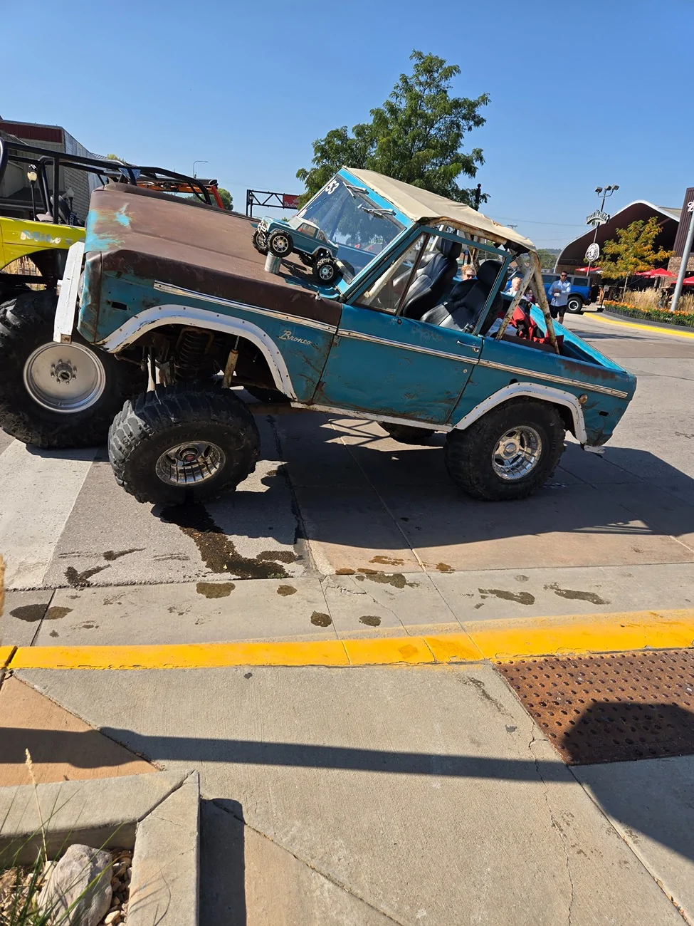 Ford Bronco What did you do TO / WITH your Bronco today? 👨🏻‍🔧🧰🚿🛠 20250927_131530