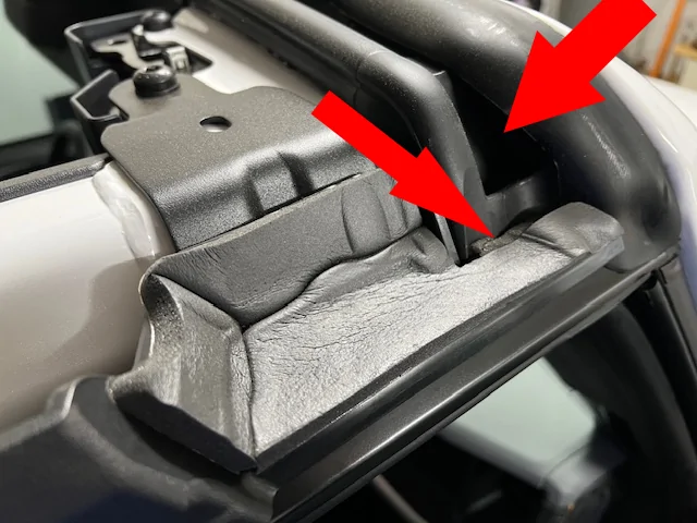 Ford Bronco 2024 and 2025 Bronco Hard Top Roof Leaks Untitled