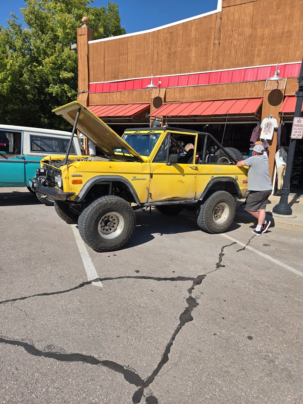Ford Bronco What did you do TO / WITH your Bronco today? 👨🏻‍🔧🧰🚿🛠 753111-86e8d008b3d4b440c3f8131c50d3bf53