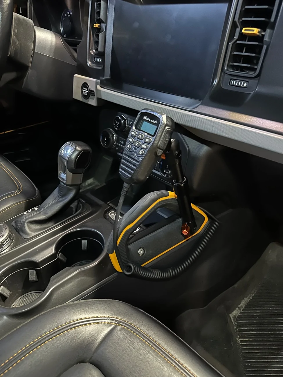 Ford Bronco Phone Mount for Passenger? IMG_3352