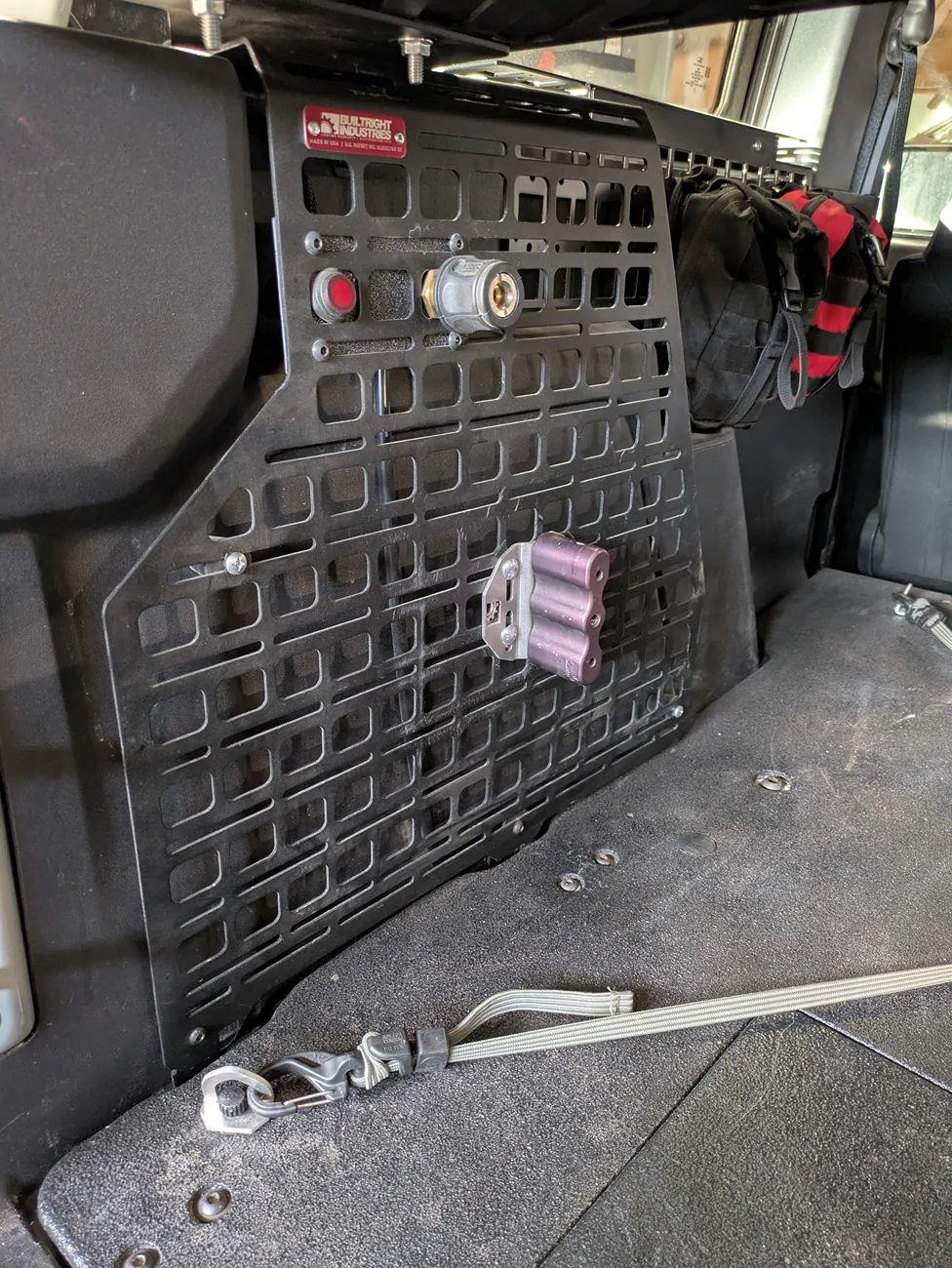 Ford Bronco "On-board" water storage solutions (2DR) PXL_20250930_005100817