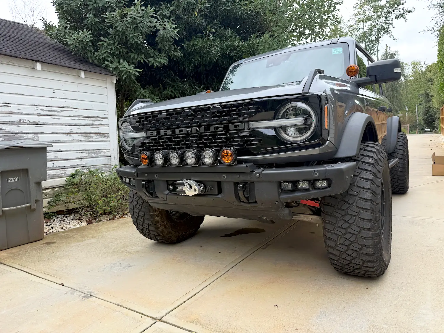 Ford Bronco NEW Hammer Built High Clearance Hidden Winch b3