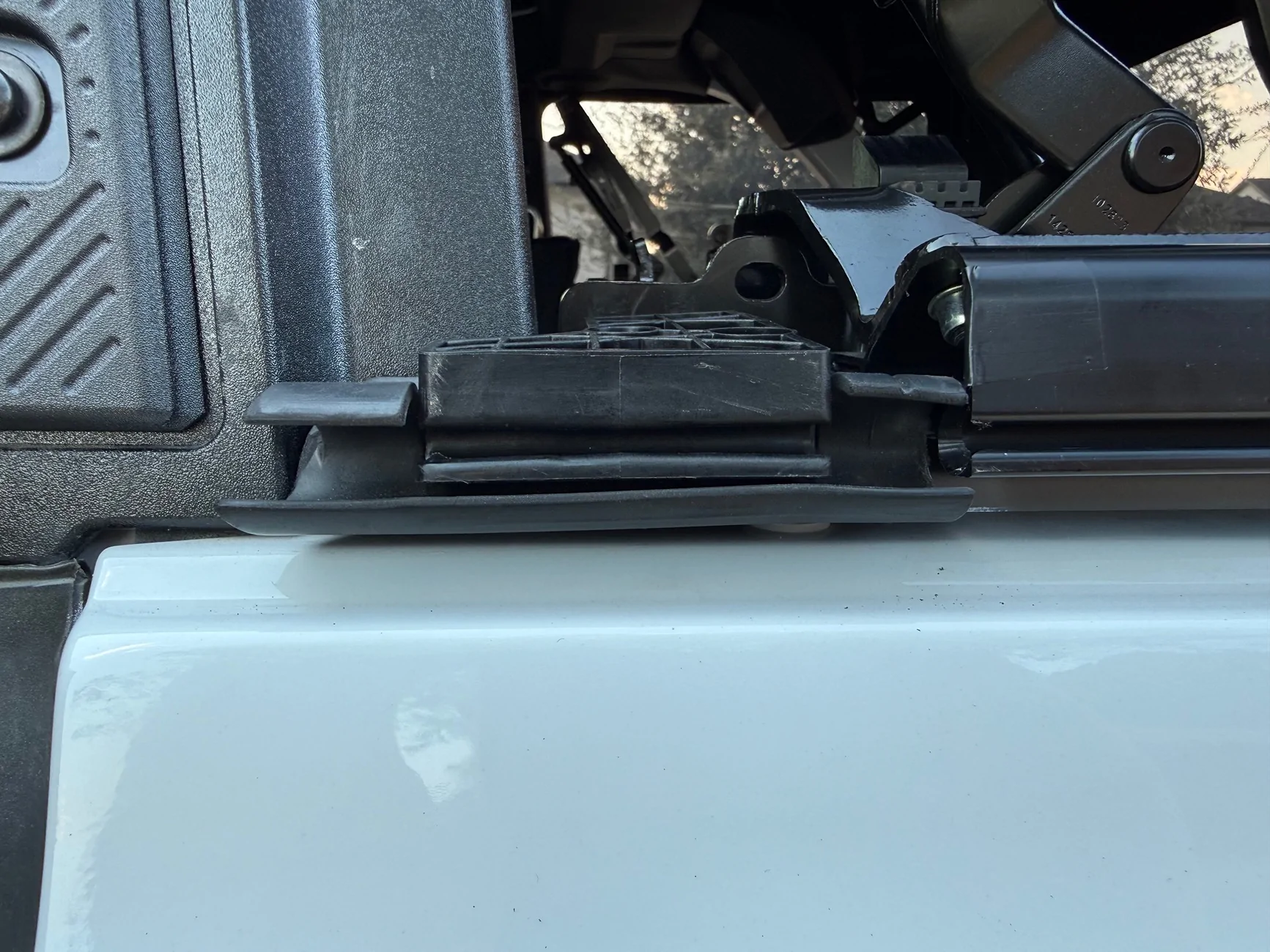 Ford Bronco Soft Top back window slide adjustment IMG_2440