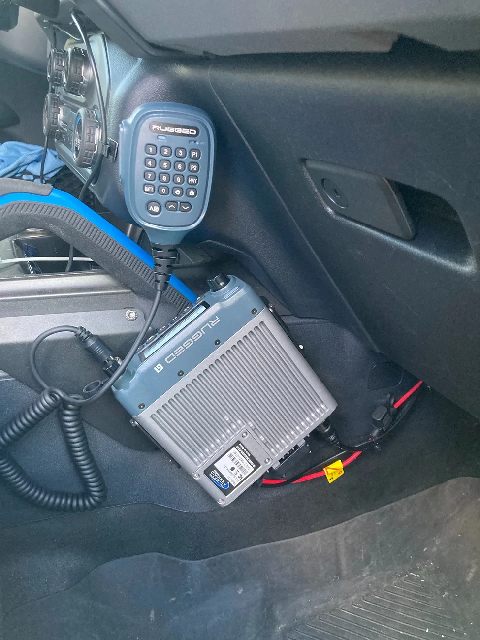 Ford Bronco Show off your HAM or GMRS setup IMG_1984