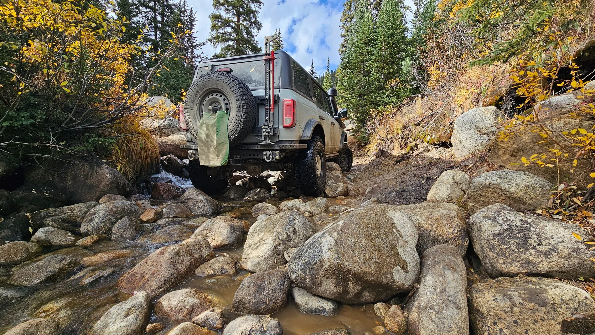 Ford Bronco What did you do TO / WITH your Bronco today? 👨🏻‍🔧🧰🚿🛠 20251004_153832