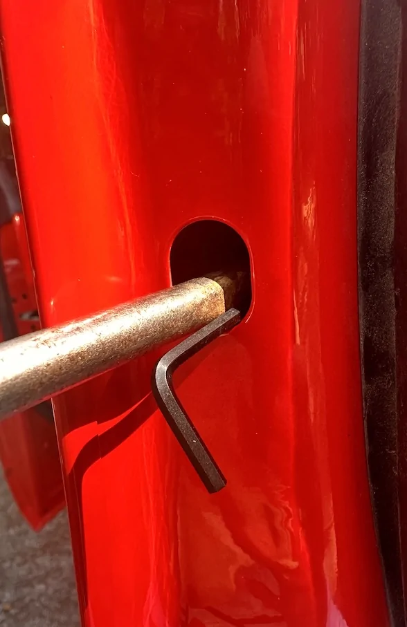 Ford Bronco Door handle release screw problem [solved] IMG_4400