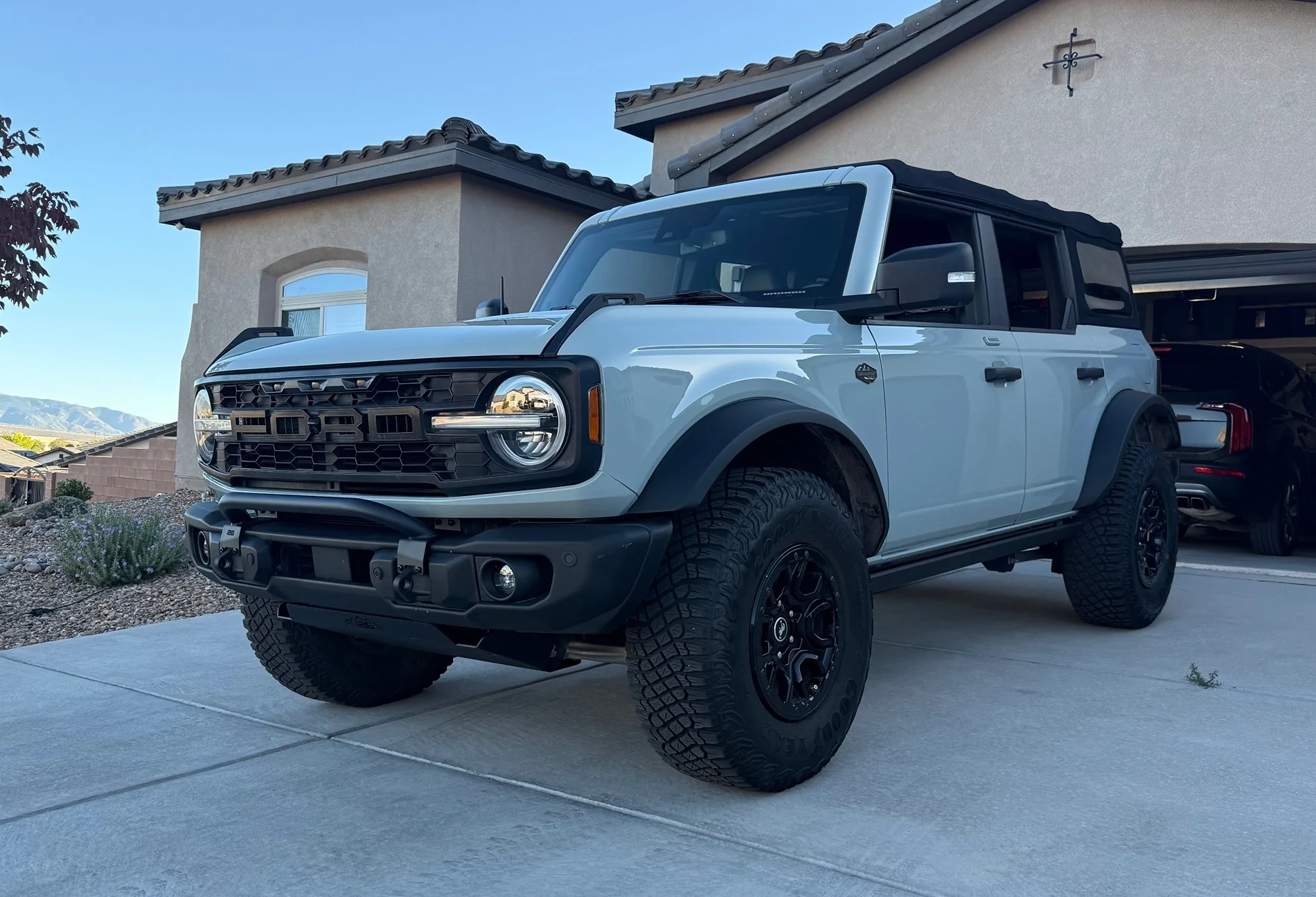 Ford Bronco Capable bumper bull bar by IAG first photo! IMG_5017