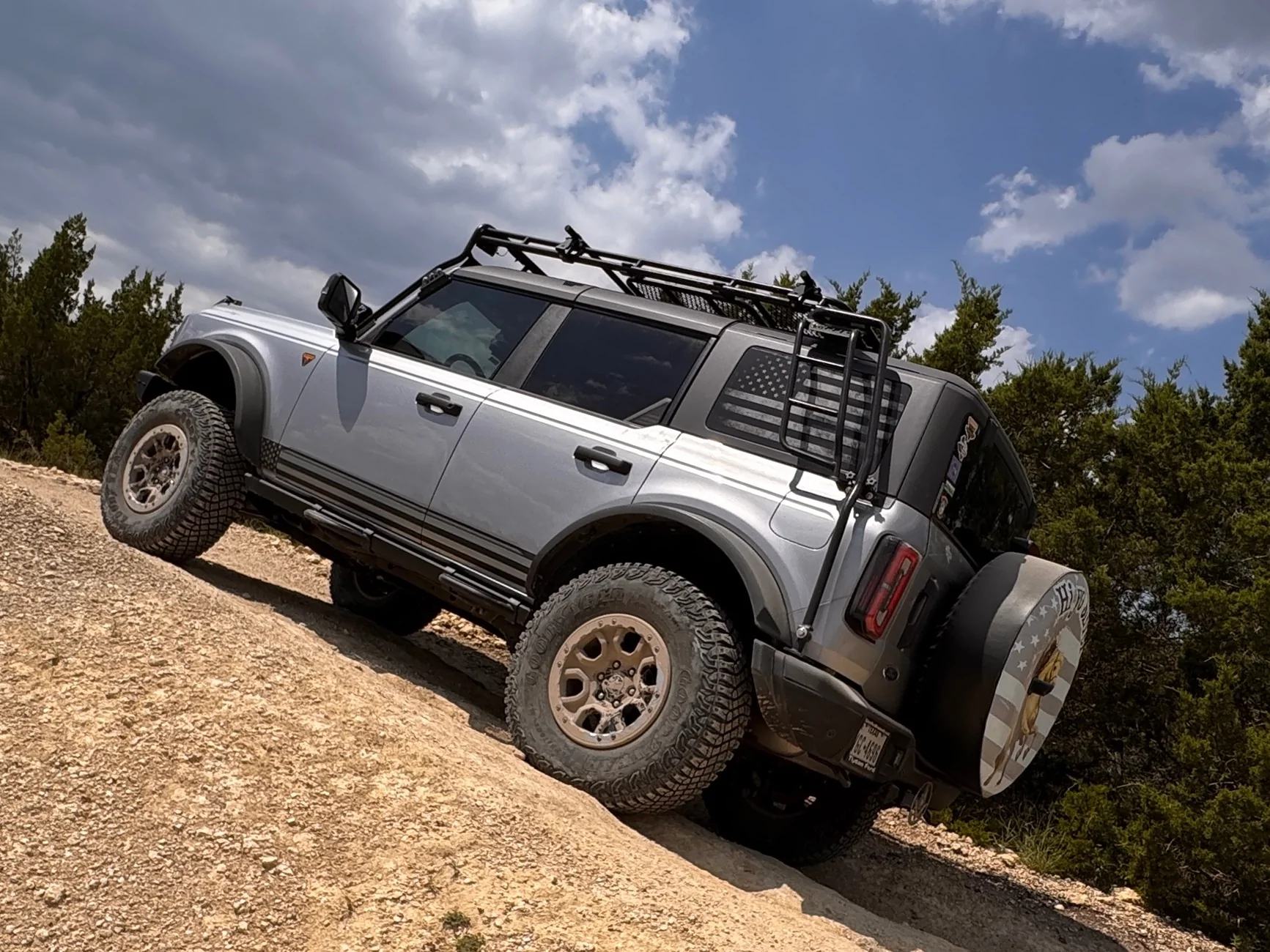 Ford Bronco Awning mount? IMG_3132