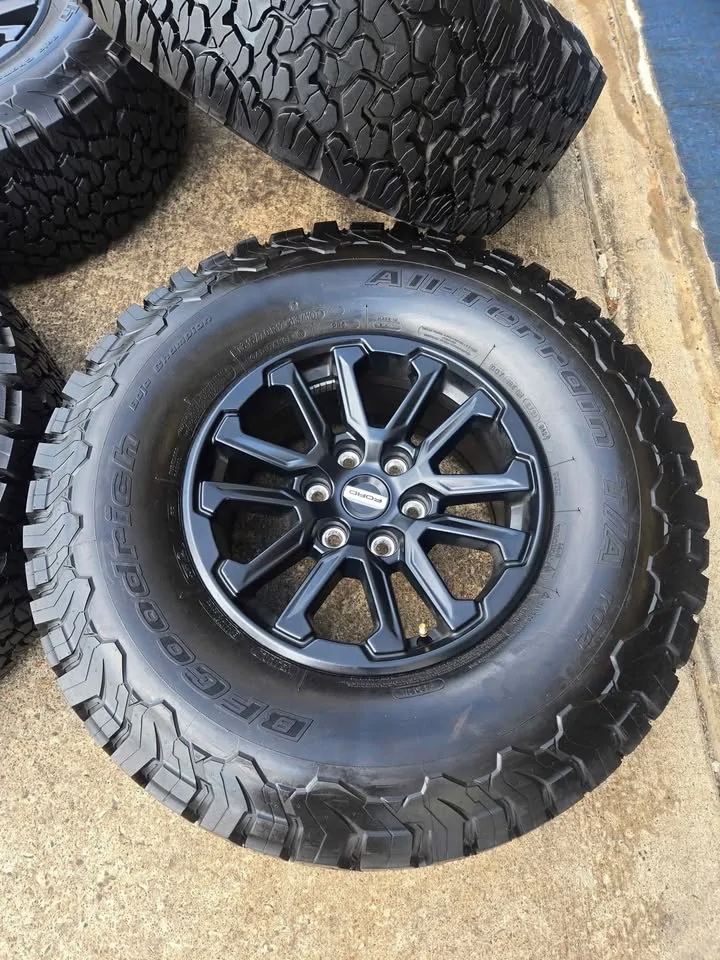 Ford Bronco Tire question - will these fit? Imag