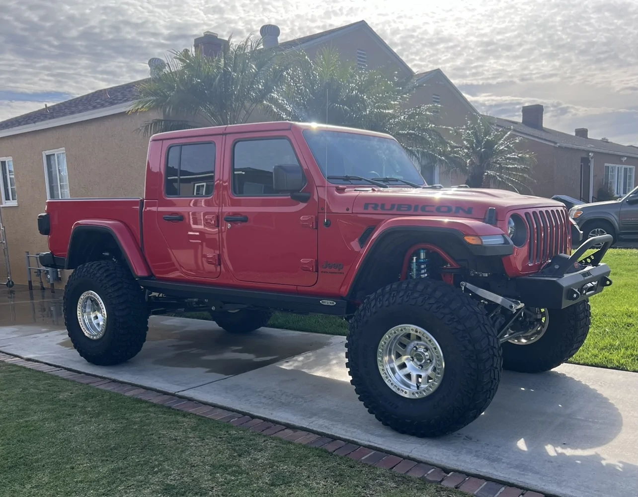 Ford Bronco Newbie Bead Lock Wheel Question….. IMG_0424