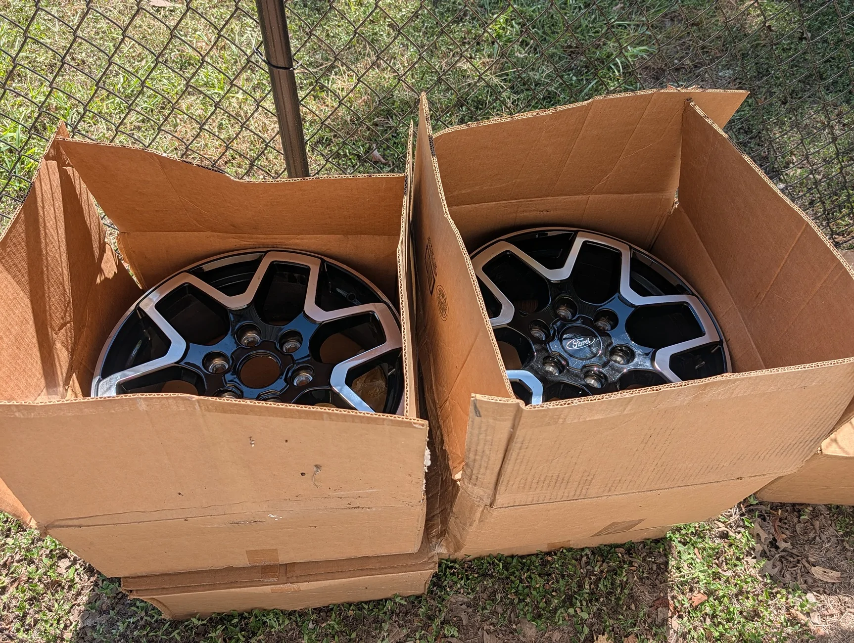 Ford Bronco Outerbanks OEM 18" Wheels bronco-wheels