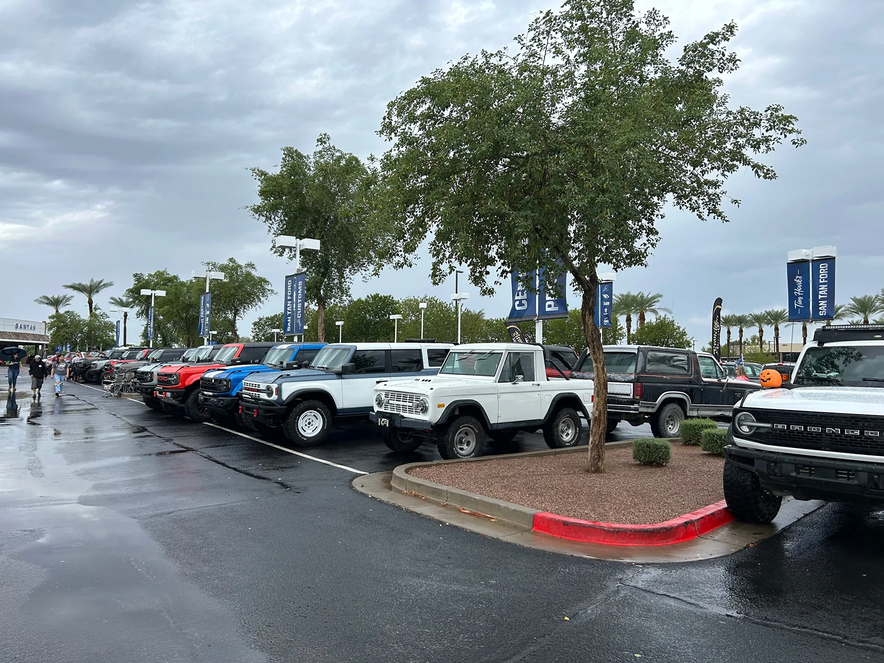 Ford Bronco BRONCTOBERFEST 2025 Photos 5a