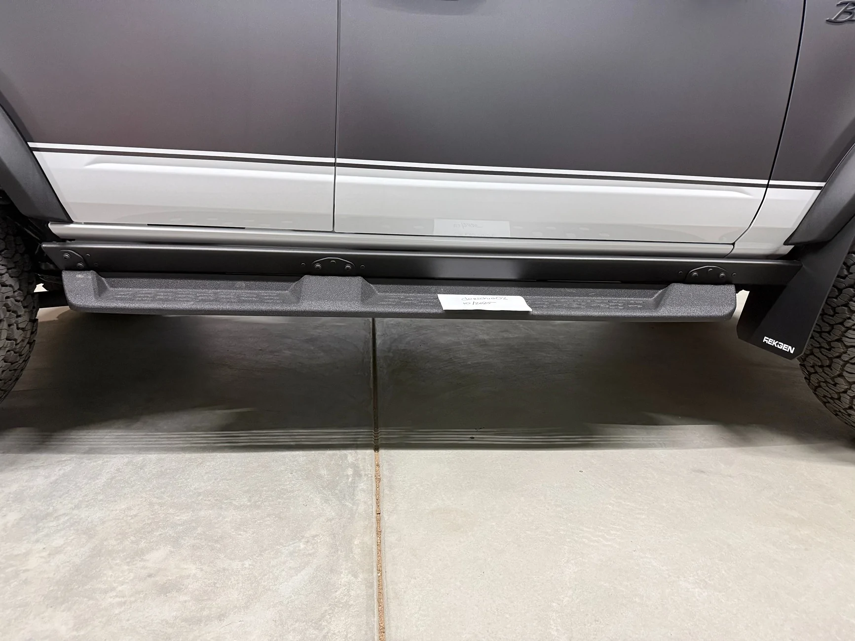 Ford Bronco 2025 OEM Raptor Style Sliders+Steps IMG_5001