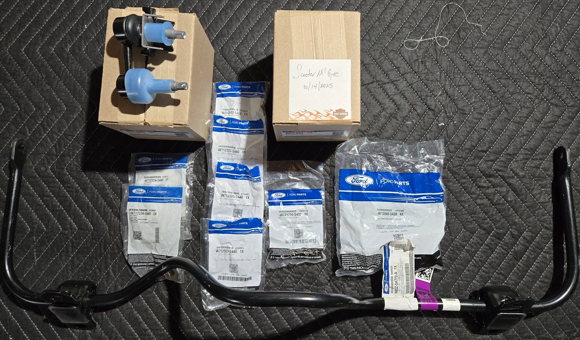 Ford Bronco Ford Rear Sway Bar Complete Kit 1000001406