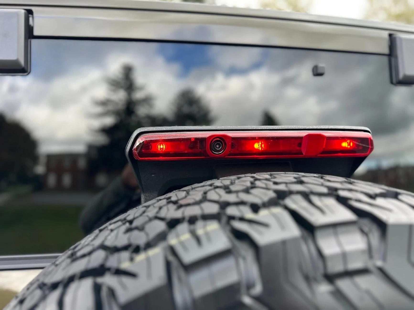 Ford Bronco OEM Ford Bronco Full Display rearview mirror, option? IMG_5435