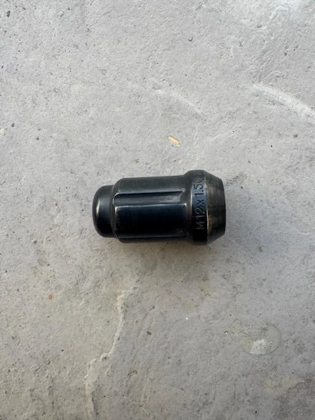 Ford Bronco Trouble with Lug Nuts Lug